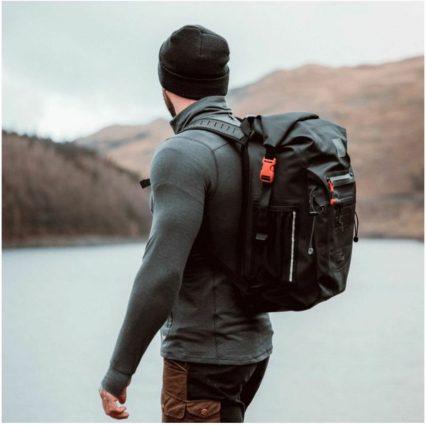 2026 Red Paddle Co Adventure Waterproof Backpack 30L 002-006-000-005 - Obsidian Black